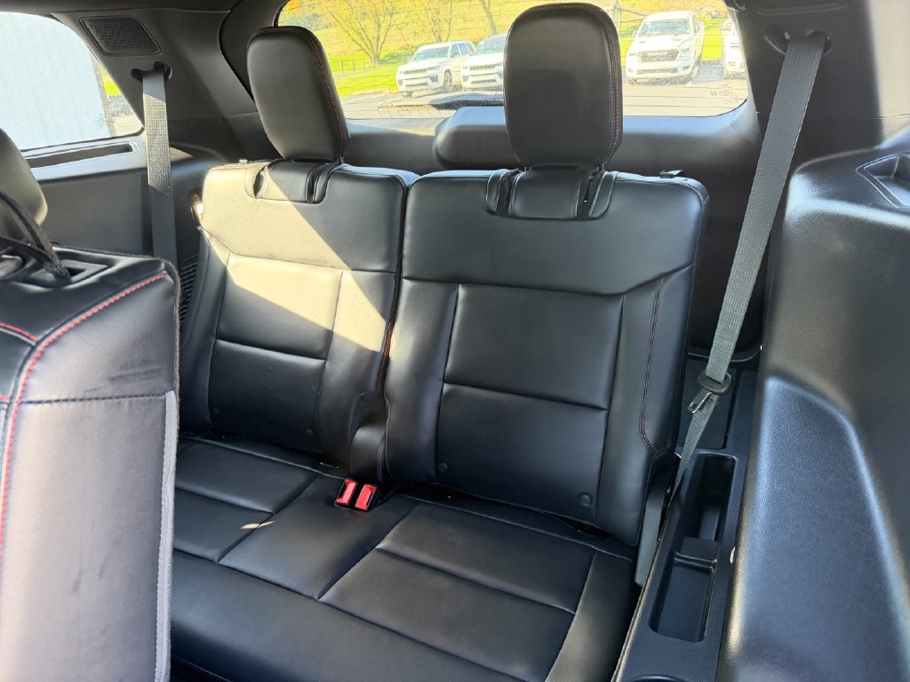 Used 2025 Ford Explorer ST-Line w/ Premium Package AWD/4WD image 39