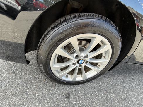 Used 2016 BMW 320i Sedan RWD image 24