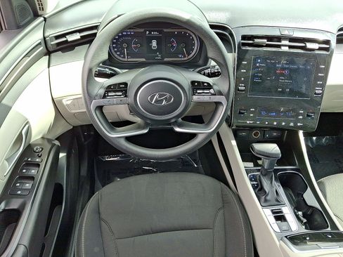 Used 2024 Hyundai Tucson SEL FWD image 20