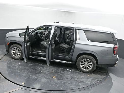 Used 2023 Chevrolet Suburban Premier image 68