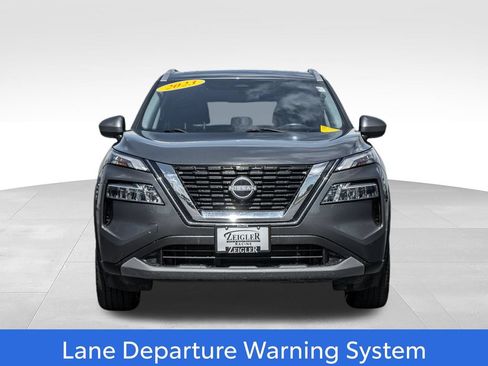 Used 2023 Nissan Rogue SV w/ SV Premium B Package AWD/4WD image 2