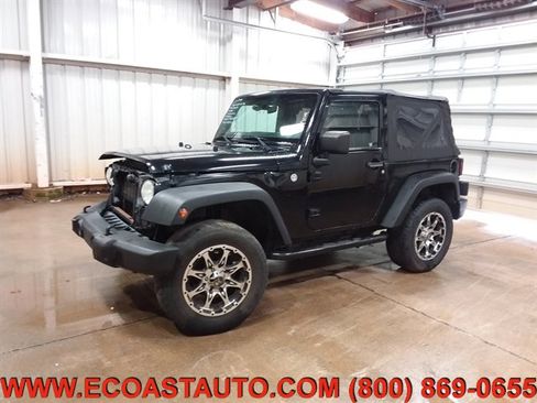 Used 2012 Jeep Wrangler Sport image 4