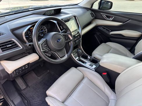 Used 2020 Subaru Ascent Limited w/ Popular Package #4 image 10