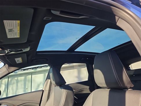 Used 2025 BMW X1 xDrive28i w/ Convenience Package image 16