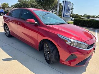Used 2023 Kia Forte LXS FWD video 1