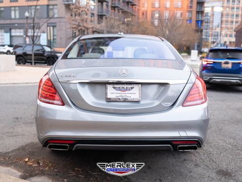 Used 2015 Mercedes-Benz S 550 Sedan w/ Sport Package w/ Sport Package image 6