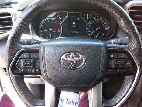 Used 2022 Toyota Tundra Limited AWD/4WD image 13