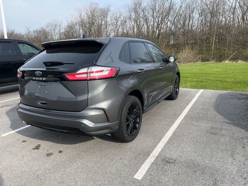 Used 2023 Ford Edge ST-Line image 3