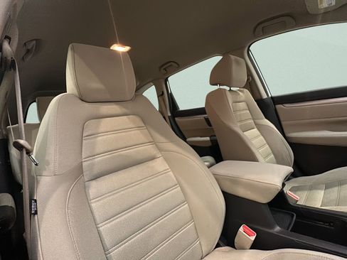 Used 2017 Honda CR-V LX image 18