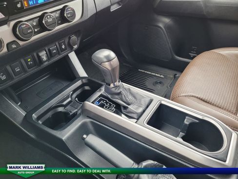 Used 2020 Toyota Tacoma Limited image 25