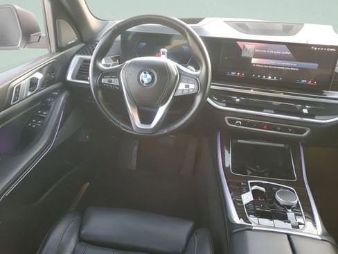 Used 2025 BMW X5 xDrive50e image 15