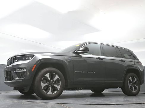 Used 2024 Jeep Grand Cherokee Limited 4xe AWD/4WD image 21