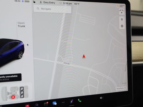 Used 2020 Tesla Model Y Long Range image 9