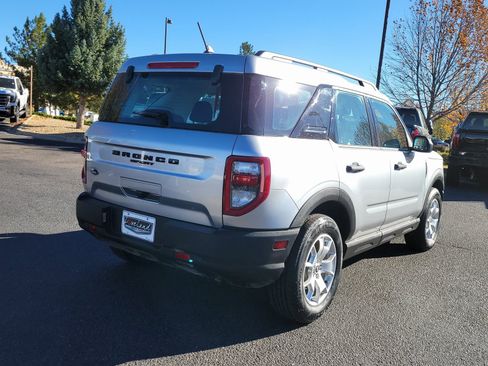 Used 2022 Ford Bronco Sport Base image 3