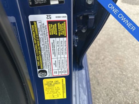 Used 2023 Toyota Camry SE image 13