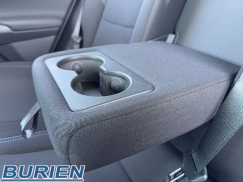 New 2026 Chevrolet Equinox EV LT image 31