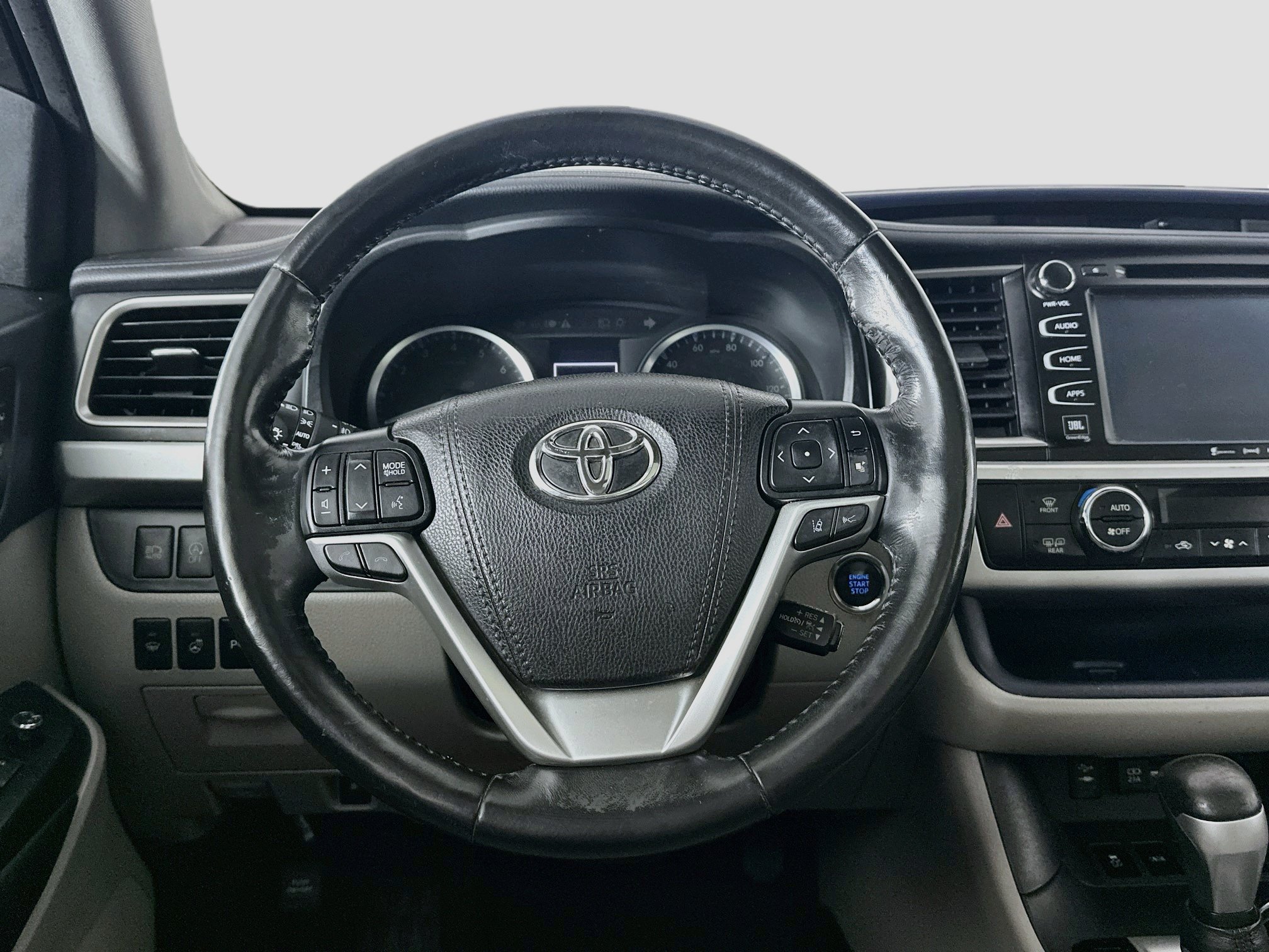 Used 2019 Toyota Highlander Limited Platinum w/ Carpet Mat Package (TMS) AWD/4WD image 18