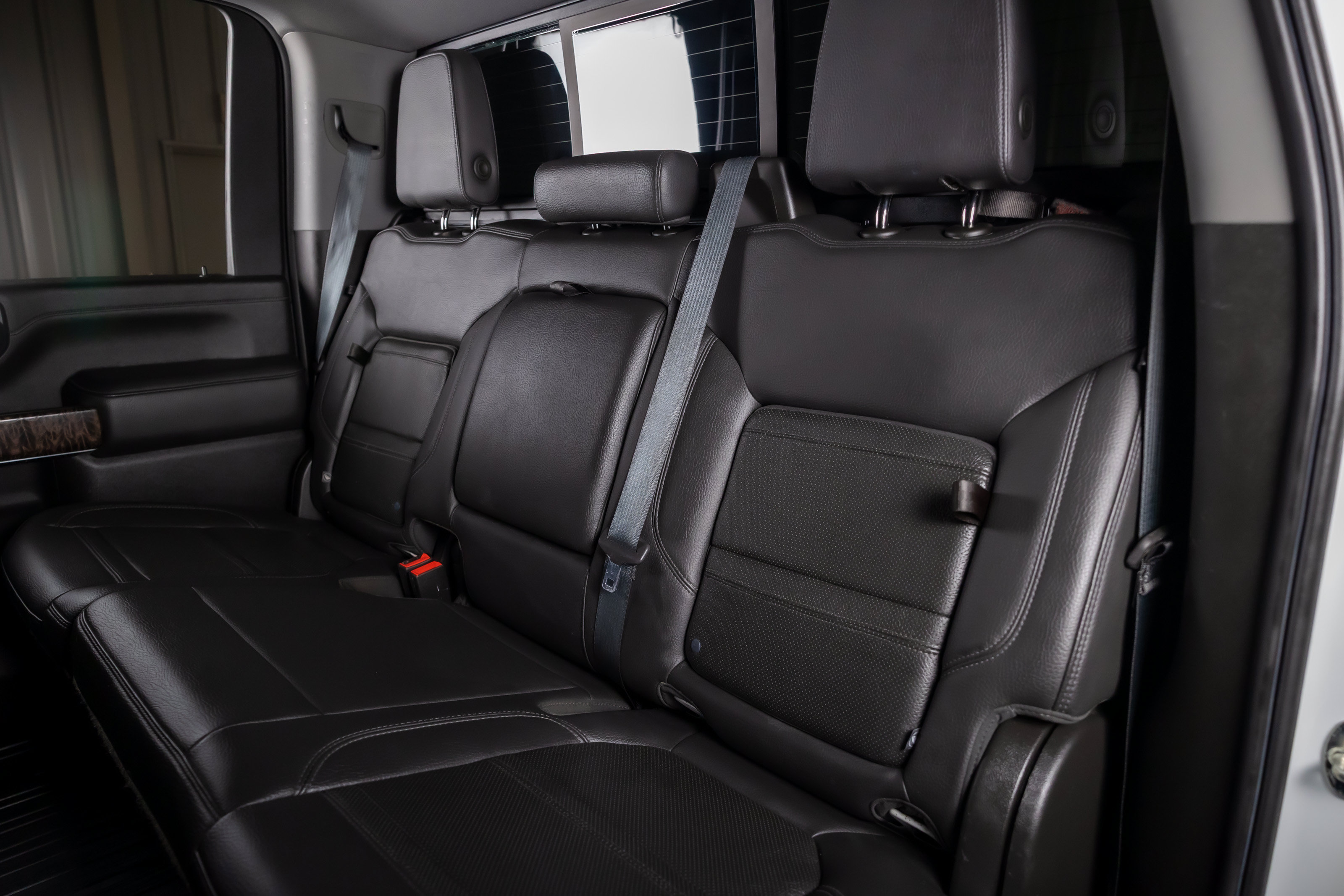 Used 2020 GMC Sierra 2500 Denali w/ Denali Ultimate Package AWD/4WD image 22