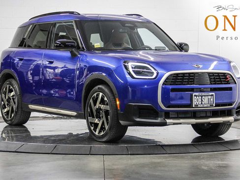 Used 2025 MINI Cooper Countryman S image 1