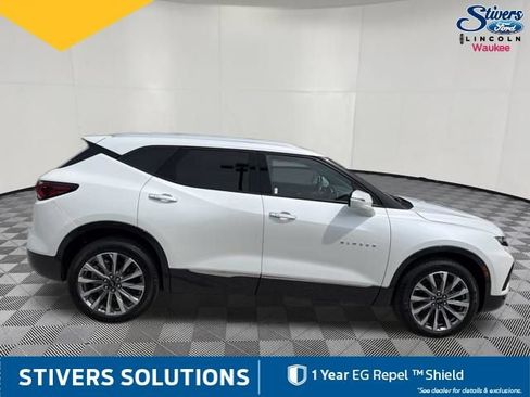 Used 2022 Chevrolet Blazer Premier w/ Enhanced Convenience Package AWD/4WD image 5