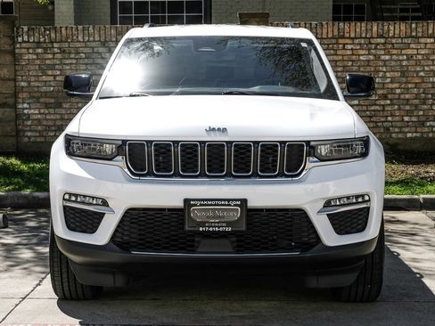 Used 2023 Jeep Grand Cherokee Limited image 10