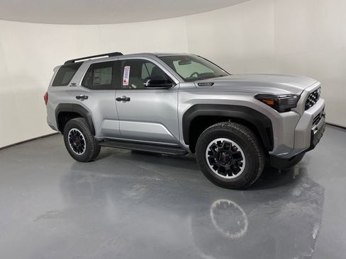 New 2025 Toyota 4Runner TRD Off-Road image 3