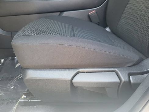 Certified 2025 Nissan Kicks S AWD/4WD image 17