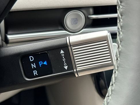 New 2026 Hyundai Tucson Limited image 19