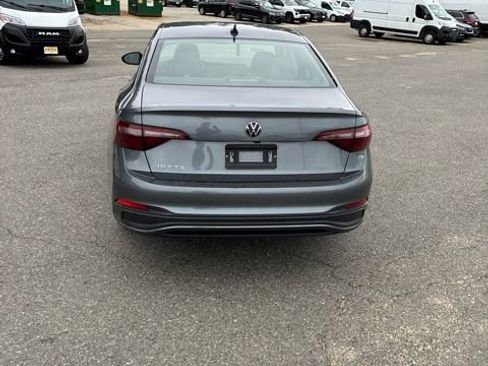 Used 2024 Volkswagen Jetta S FWD image 6
