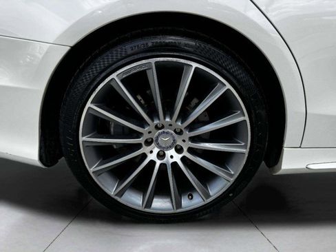 Used 2017 Mercedes-Benz S 550 Sedan image 63