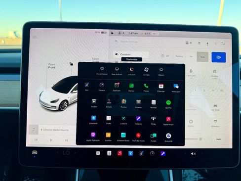 Used 2019 Tesla Model 3 Long Range image 15