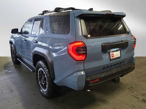 Certified 2025 Toyota 4Runner TRD Off-Road Premium image 5