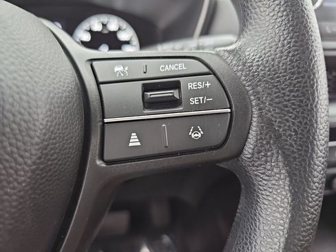 Used 2023 Honda CR-V LX image 25