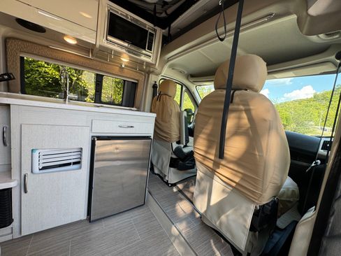 Used 2021 RAM ProMaster 1500 w/ Convenience Group FWD image 37