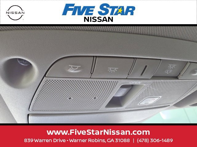 Used 2021 Nissan Maxima Platinum w/ Sport Mat Group FWD image 19