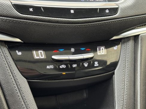 Certified 2020 Cadillac XT5 Sportv AWD/4WD image 23