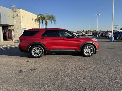 Certified 2021 Ford Explorer Limited w/ Equipment Group 301A image 2