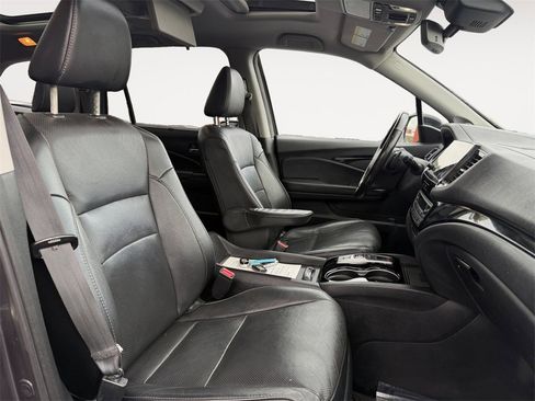 Used 2019 Honda Pilot Elite image 15