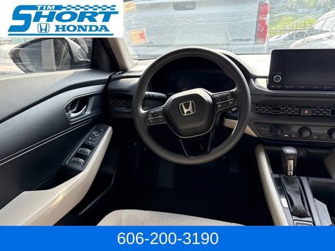 Used 2025 Honda Accord LX image 14