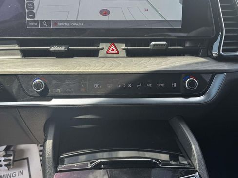 Certified 2025 Kia Sportage X-Line Prestige AWD/4WD image 28