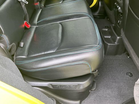 Used 2023 Jeep Wrangler Unlimited Rubicon 4xe w/ Safety Group AWD/4WD image 21