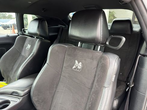 Used 2017 Dodge Challenger R/T Scat Pack w/ Leather Interior Group image 11