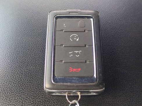 Used 2024 Jeep Grand Cherokee Limited image 33