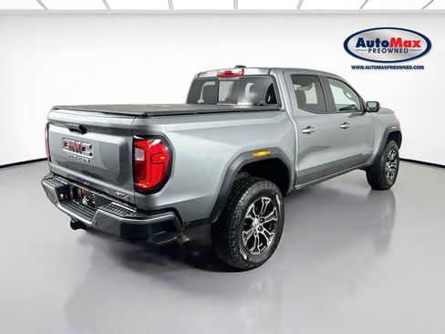 Used 2023 GMC Canyon AT4 image 2