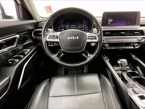 Used 2022 Kia Telluride SX image 4