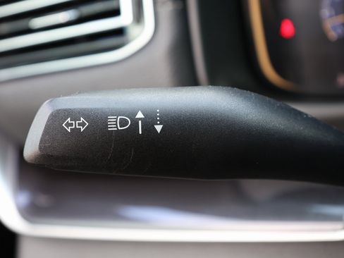 Used 2023 Jeep Wagoneer 4WD image 41