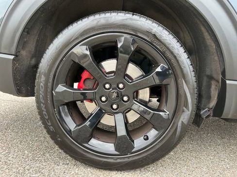 Used 2023 Ford Explorer ST w/ Equipment Group 401A image 14