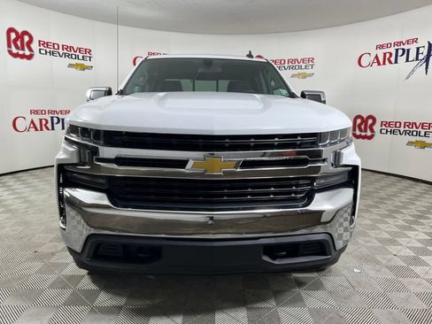 Used 2021 Chevrolet Silverado 1500 LT w/ Convenience Package II AWD/4WD image 2