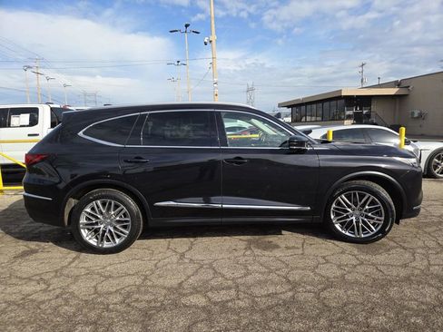 Used 2023 Acura MDX Advance image 17