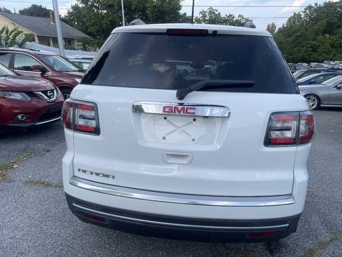 Used 2016 GMC Acadia SLE FWD image 6